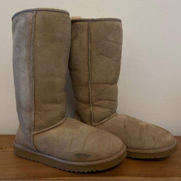 UGG Classic Tall Boots in Sand - Women’s 8 - Picture 14 of 15